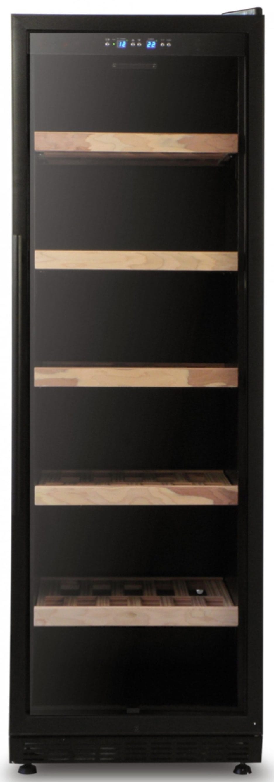 Hoge zwarte Bier klimaatkast met glazen deur en vijf houten planken, met bovenaan een digitaal temperatuurcontrolepaneel.