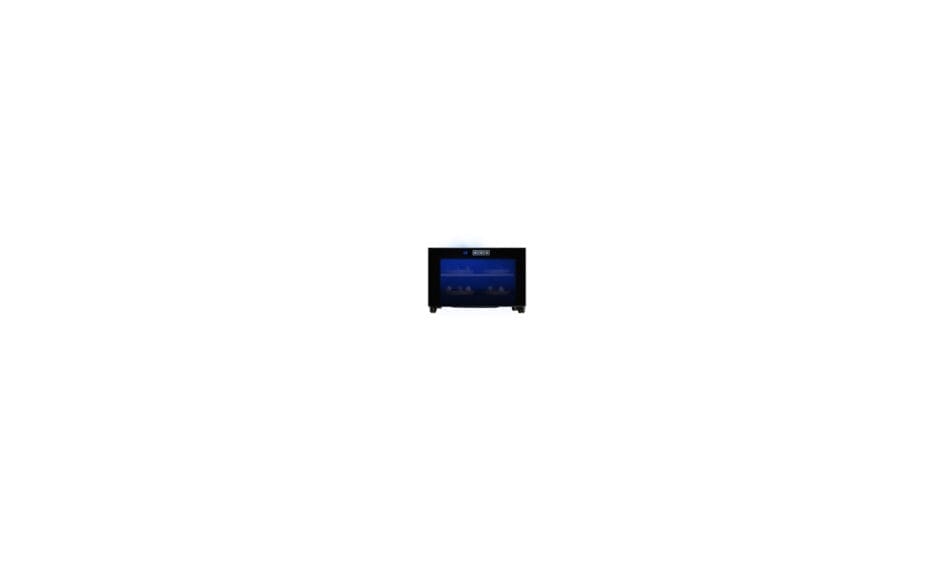 Eine kleine Digitaluhr, die die Zeit „12:00“ in dunkelblauer Farbe anzeigt, isoliert auf einem schlichten weißen Hintergrund.